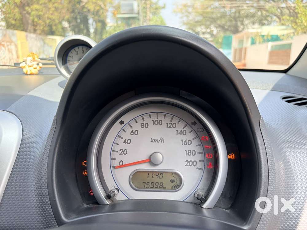 Maruti Suzuki Ritz Vxi, 2015, Petrol