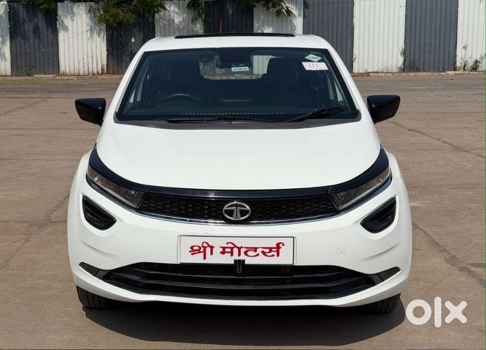 Tata Altroz 1.2 Xm, 2023, Petrol
