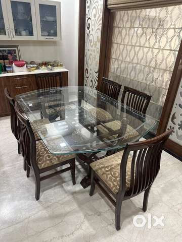 6 seater 2024 dining table olx