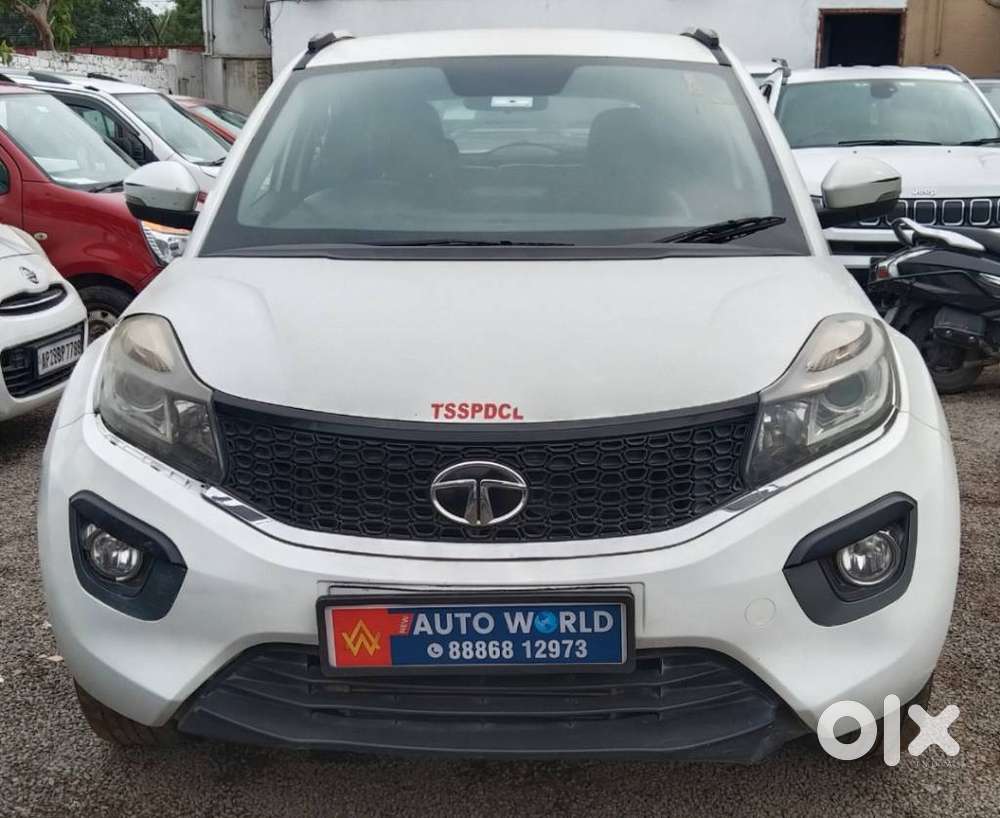 Tata Nexon 1.2 Revotron Xz Plus, 2018, Petrol