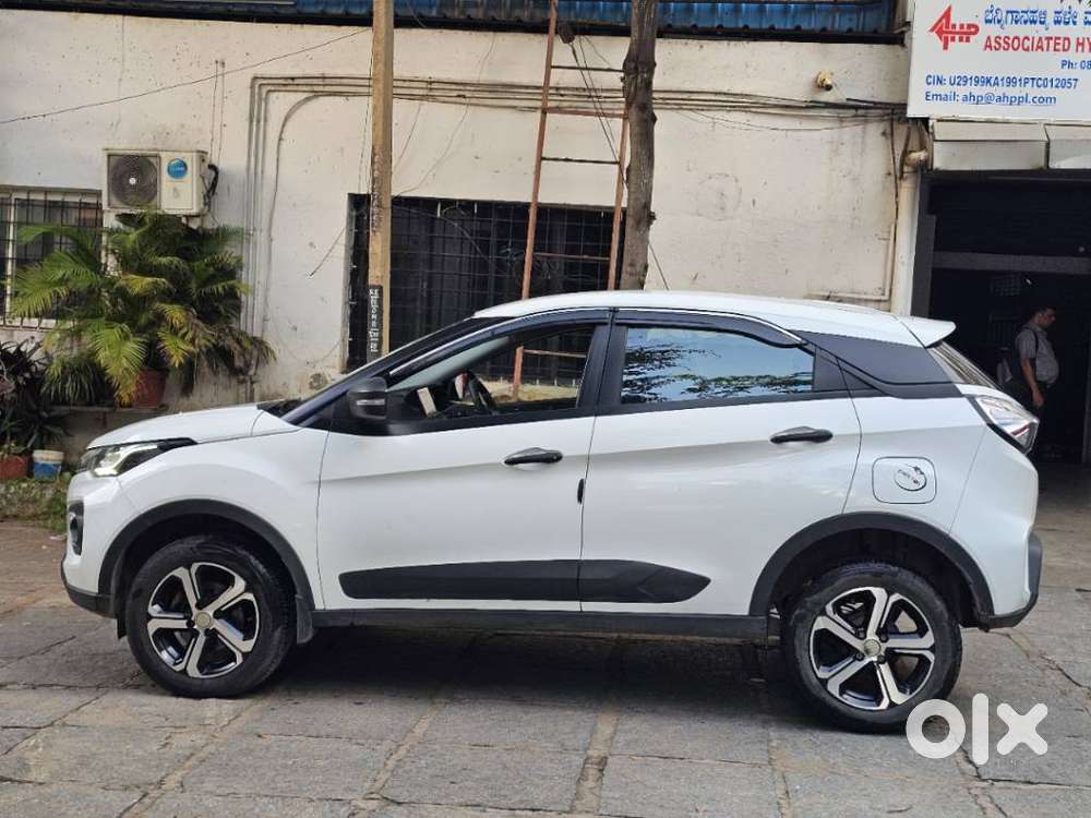 Tata Nexon 1.2 Petrol, 2022, Petrol