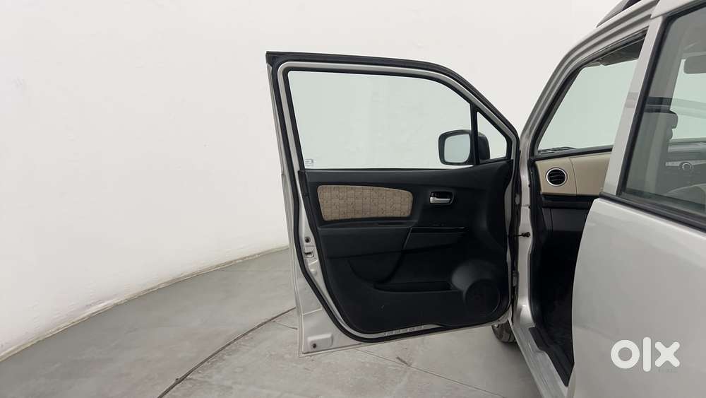 Maruti Suzuki Wagon R 1.0 2015-2019 Vxi Amt, 2017, Petrol