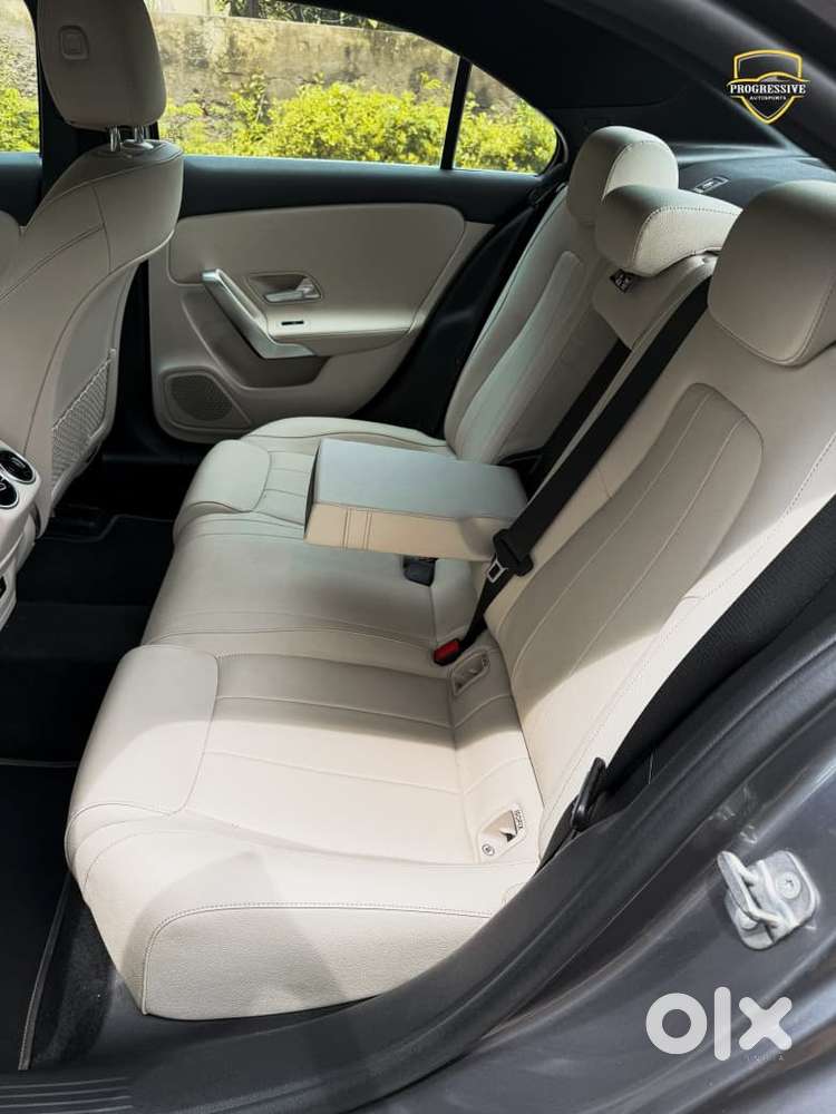 Mercedes-benz A-class Limousine 200, 2024, Petrol
