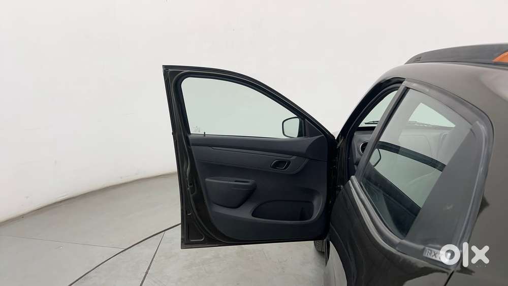 Renault Kwid 1.0 Rxt, 2016, Petrol