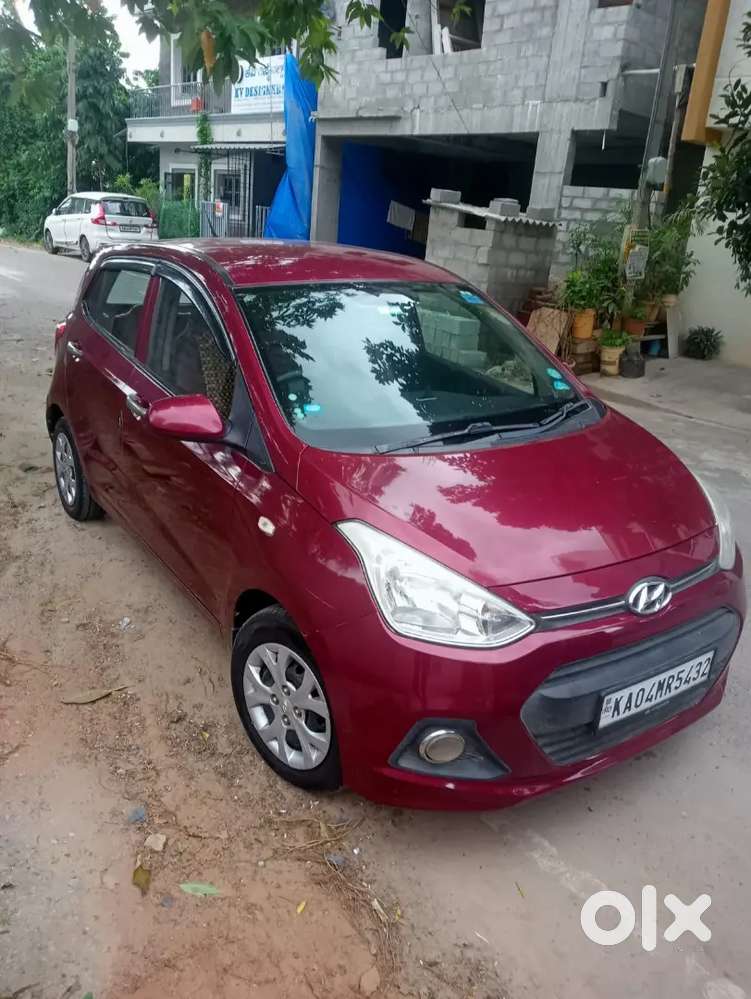 Hyundai Grand I10 2016 Petrol Well Maintained