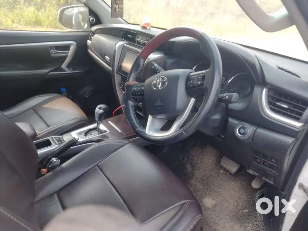 Show Room Condition Fortuner Sell And Fully Faince Avlabale Loaded Car