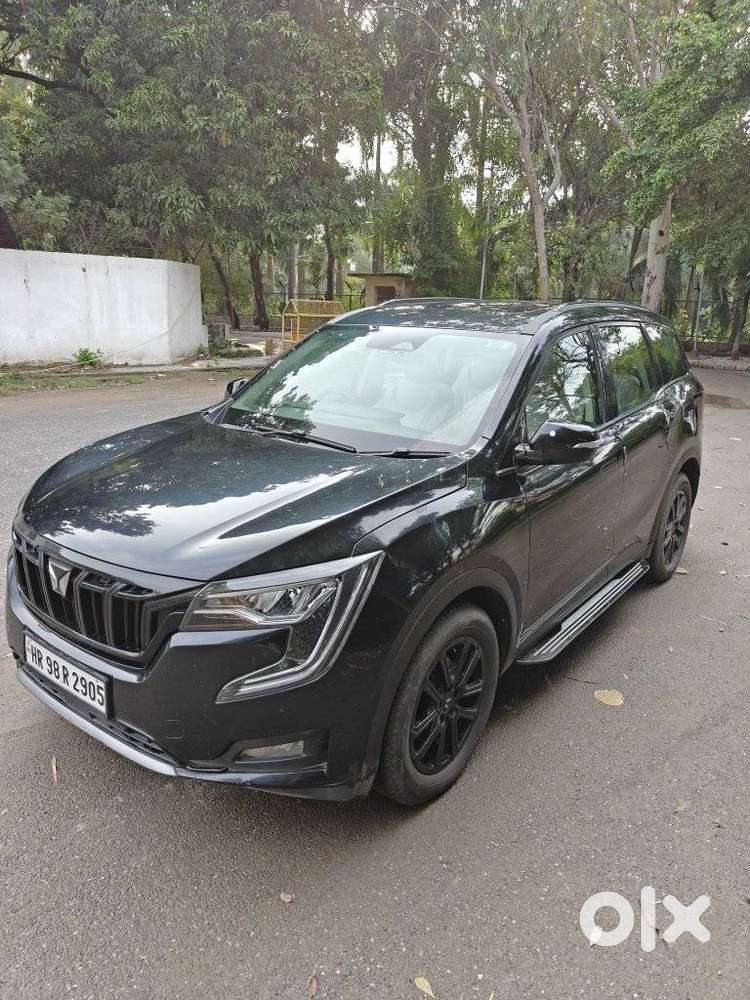 Mahindra Xuv700 2.0 Ax 7 Petrol At Str, 2024, Petrol