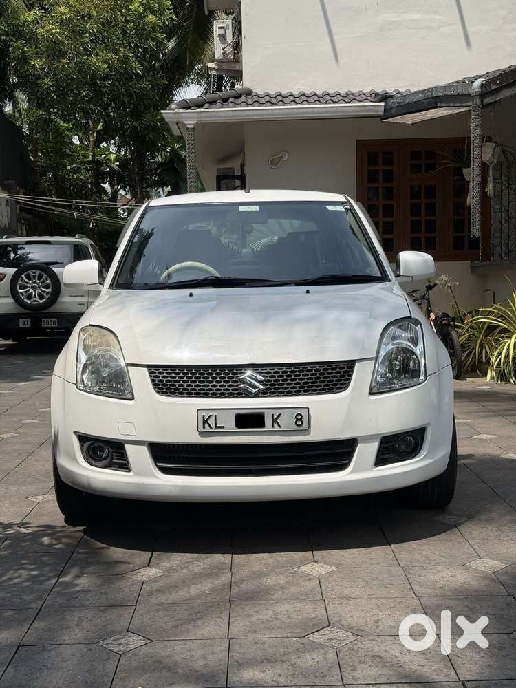 Maruti Suzuki Swift Dzire Tour Ldi, 2015, Diesel