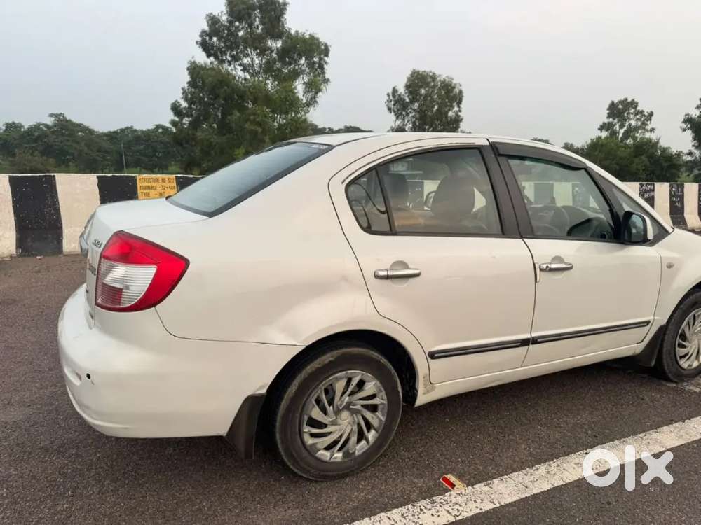 2011 Model 
Sx4 Petrol+ Cng Aproved Rc
2031 Tak Passing Available 
Ins