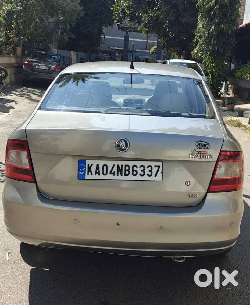 Skoda Rapid 1.5 Tdi Cr Elegance Plus, 2013, Diesel