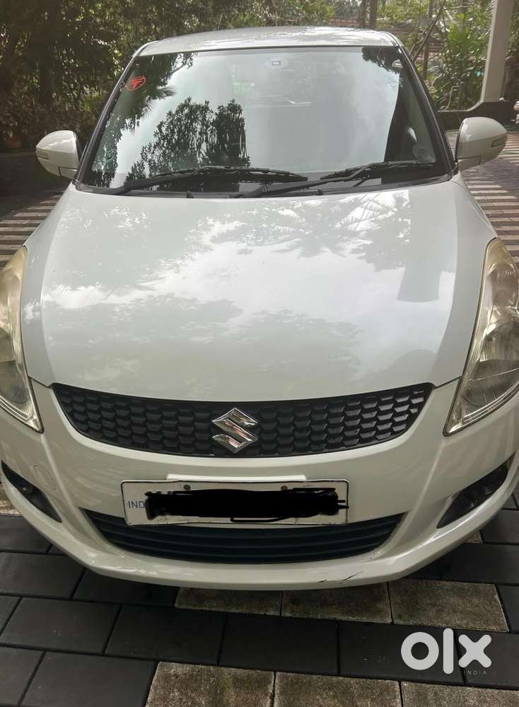 Maruti Suzuki Swift Zxi 2012 Petrol Good Condition