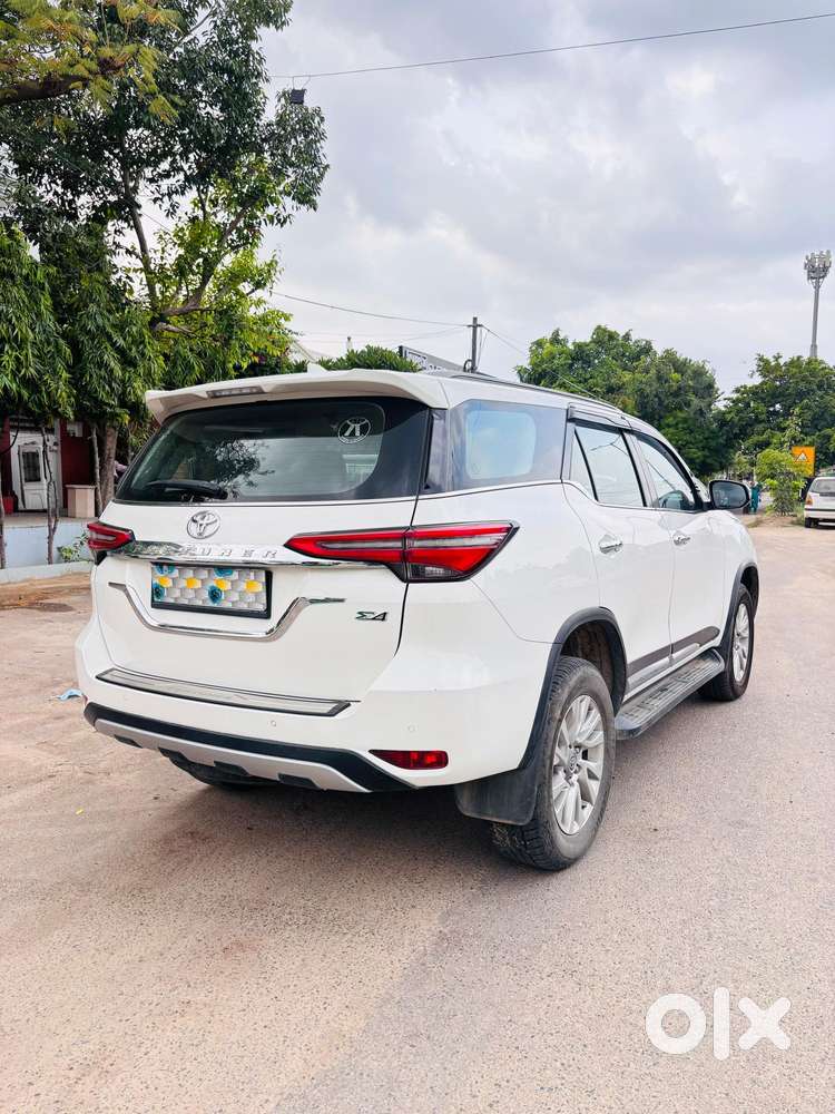 Toyota Fortuner 4x4 At 2.8 Diesel, 2023, Diesel