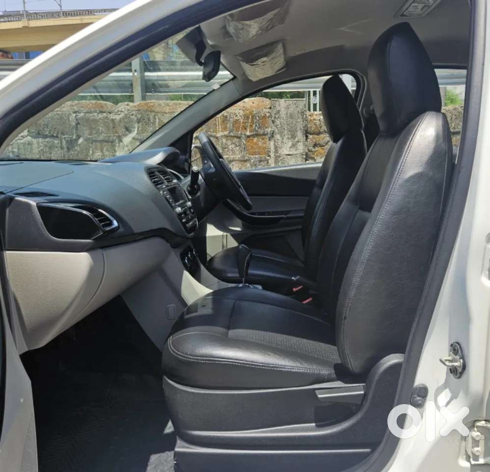 Tata Tiago Xza, 2018, Petrol