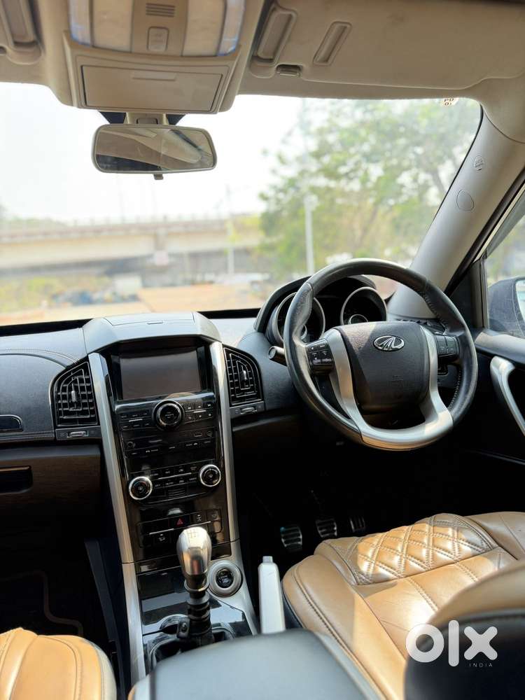 Mahindra Xuv500 W11 Option, 2020, Diesel