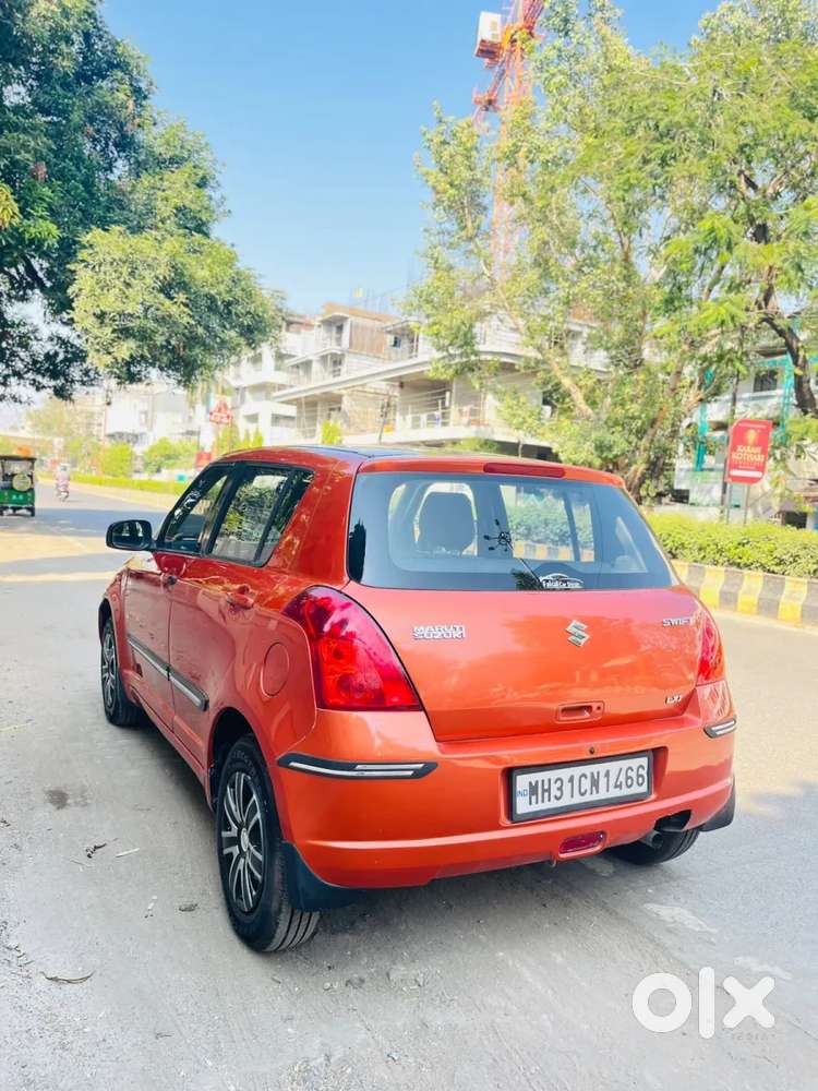 Maruti Suzuki Swift 1.3 Lxi, 2005, Petrol