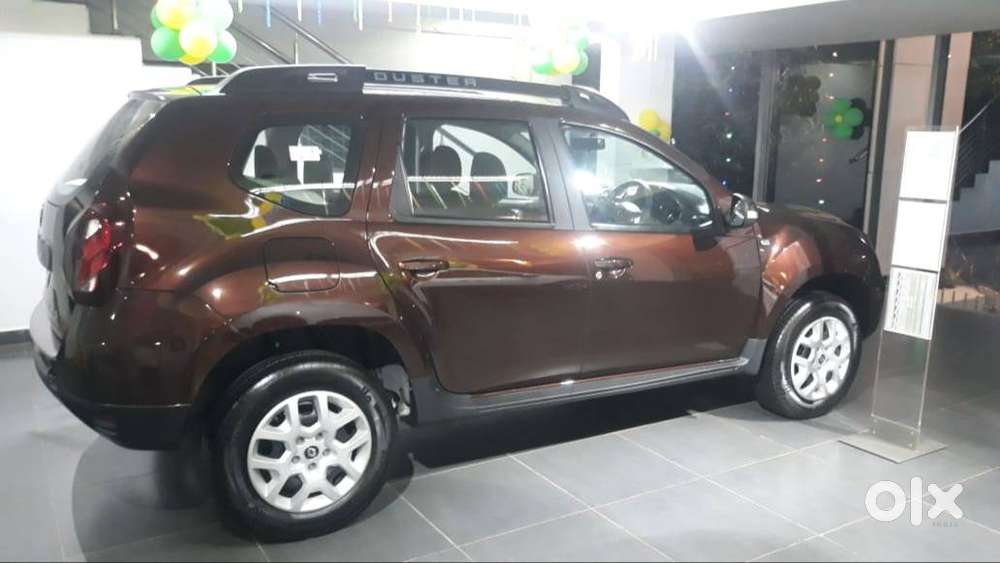 Renault Duster 2022 Petrol 84000 Km Driven