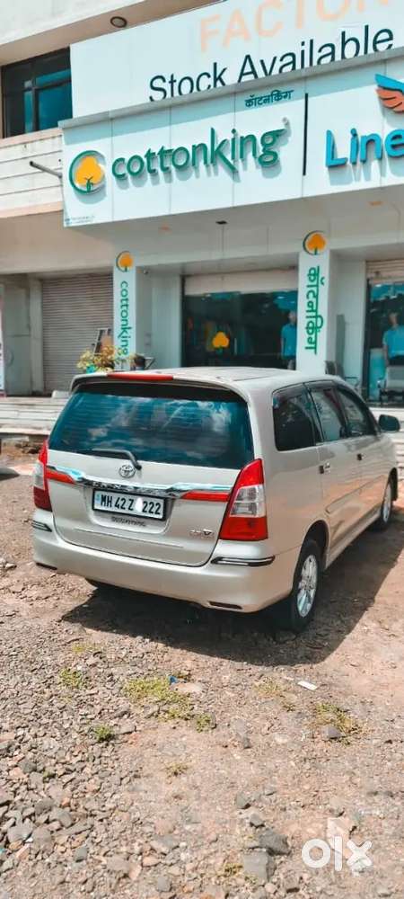 Toyota Innova 2013 Diesel 2nd Owner