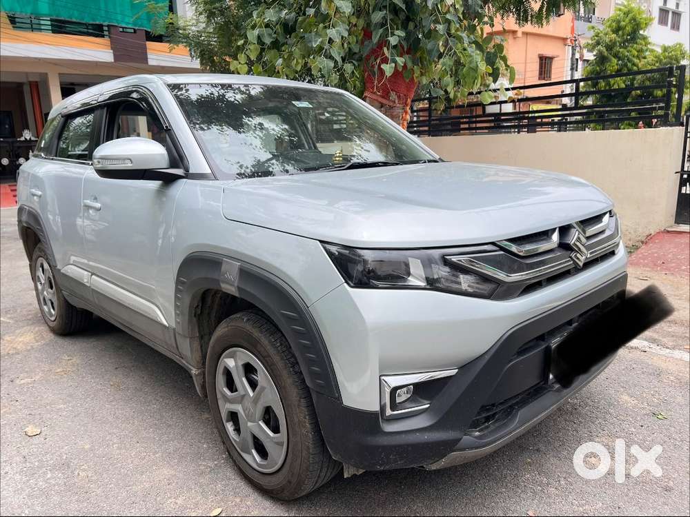 2025 Brezza Lxi Petrol  14k Km  Zero Dep Insurance  Rti Cover  Min