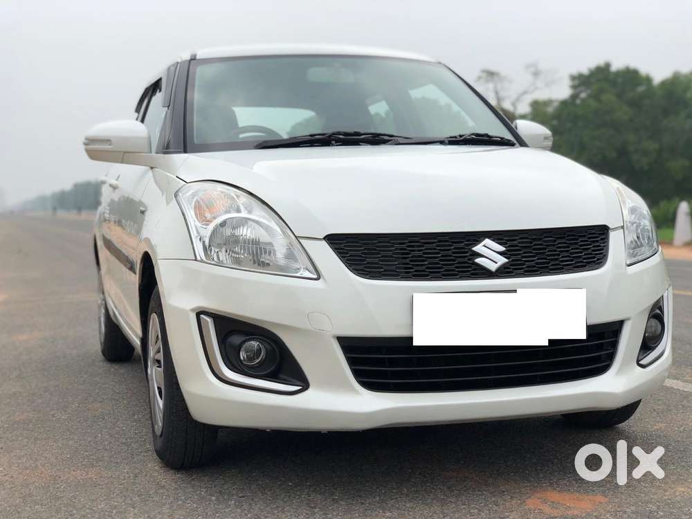 Maruti Suzuki Swift Vxi 1.2 Abs Bs-iv, 2017, Petrol