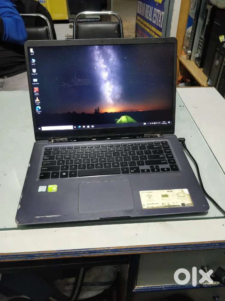 Asus laptop K510U core i5 8th gen 8GB RAM 1TB HDD Windows 10