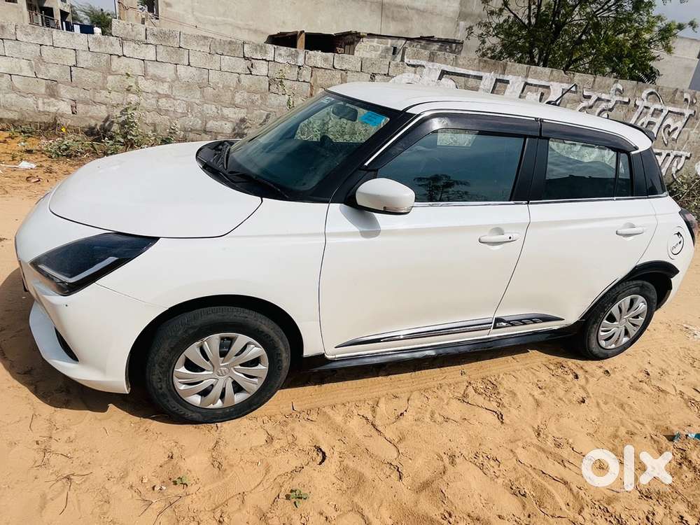 Maruti Suzuki New-gen Swift 2025 Petrol 32000 Km Driven