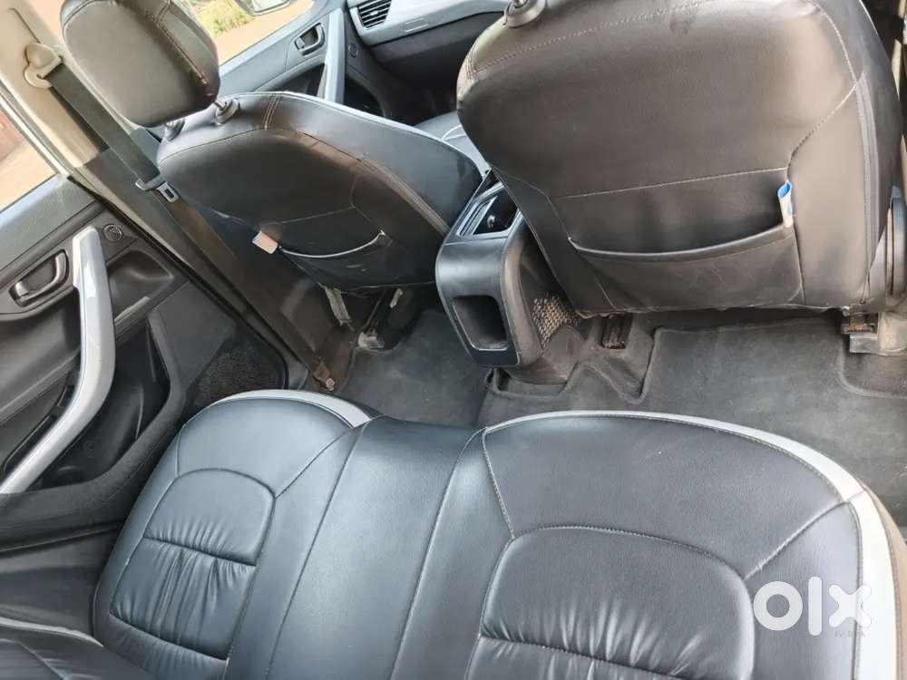 Tata Nexon Xms Diesel L Nov 2020 L 1st Owner  Excellent Condition