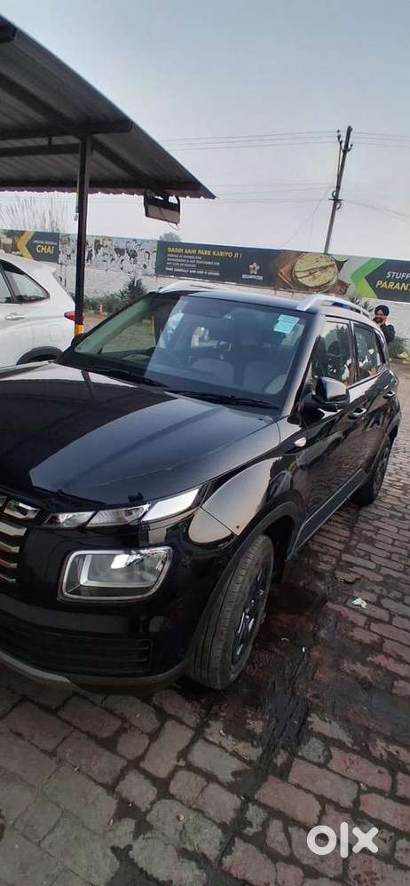 Hyundai Venue 2024 Petrol Good Condition