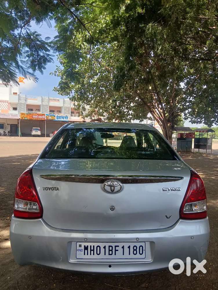 Toyota Etios 1.5 2012