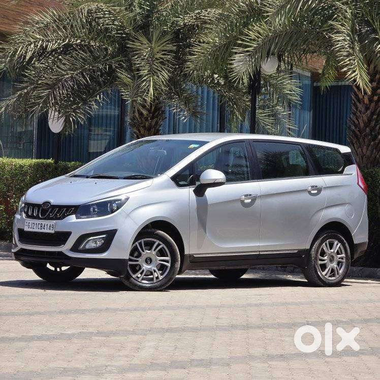 Mahindra Marazzo, 2020, Diesel