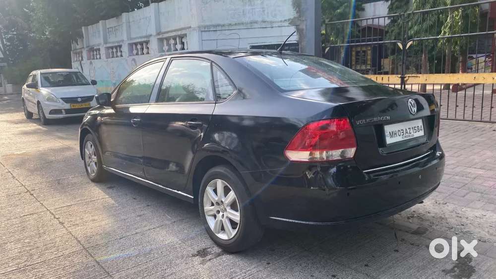 Volkswagen Vento Petrol Highline At, 2011, Petrol