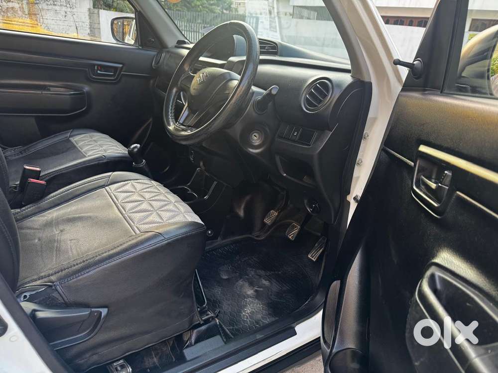 Maruti Suzuki S-presso Vxi Opt, 2022, Petrol