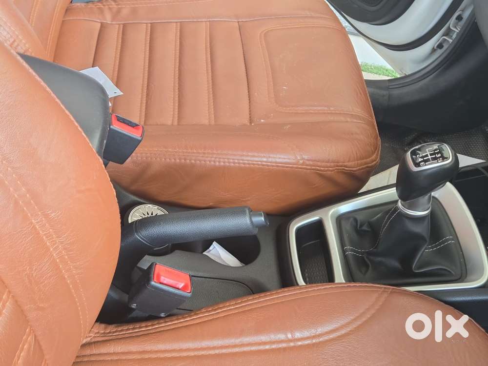 Hyundai Venue 2020 Petrol 30000 Km Driven