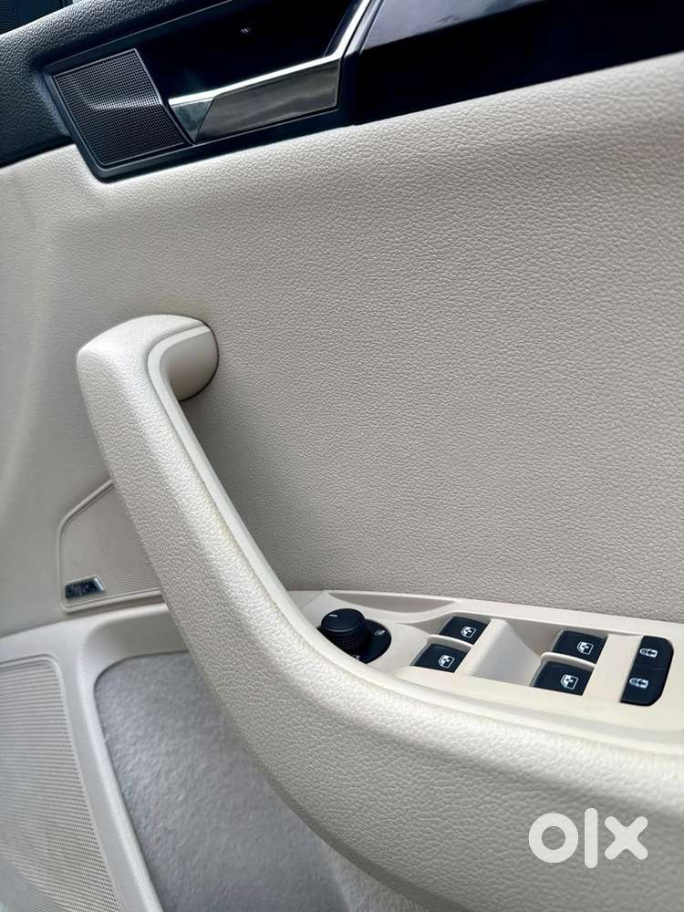 Skoda Superb Laurin And Klement 1.8, 2019, Petrol