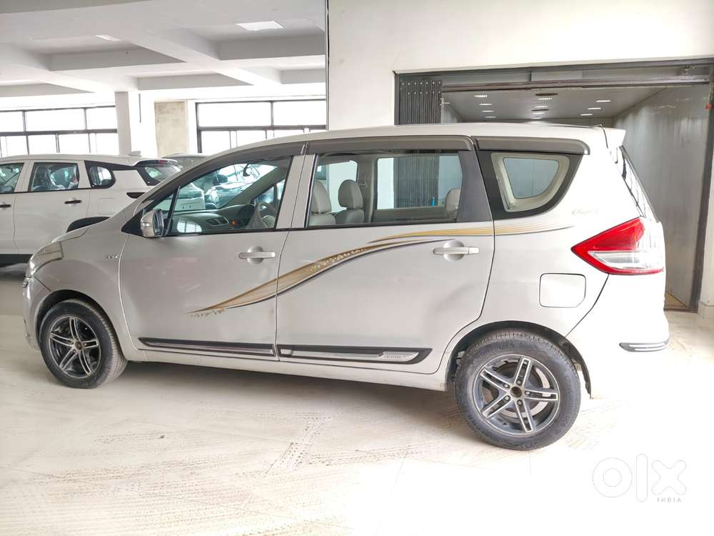 Maruti Suzuki Ertiga Vxi Abs, 2013, Petrol