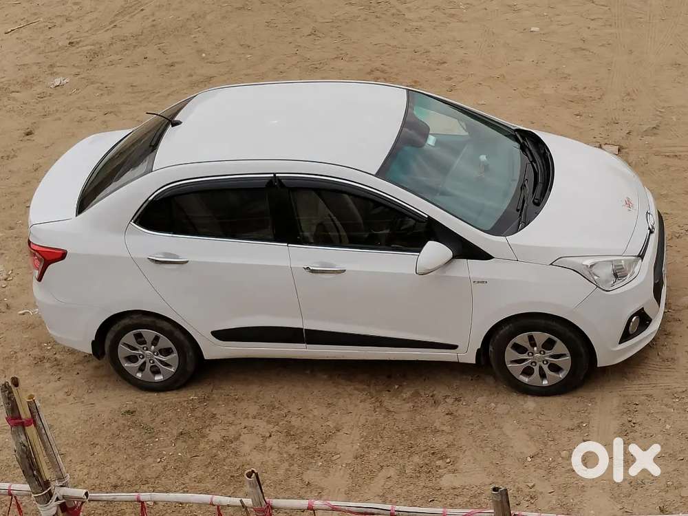 Hyundai Xcent 2015 Diesel Well Maintained