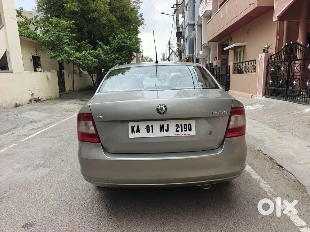 Skoda Rapid Tsi 2012 Petrol 37000 Km Driven