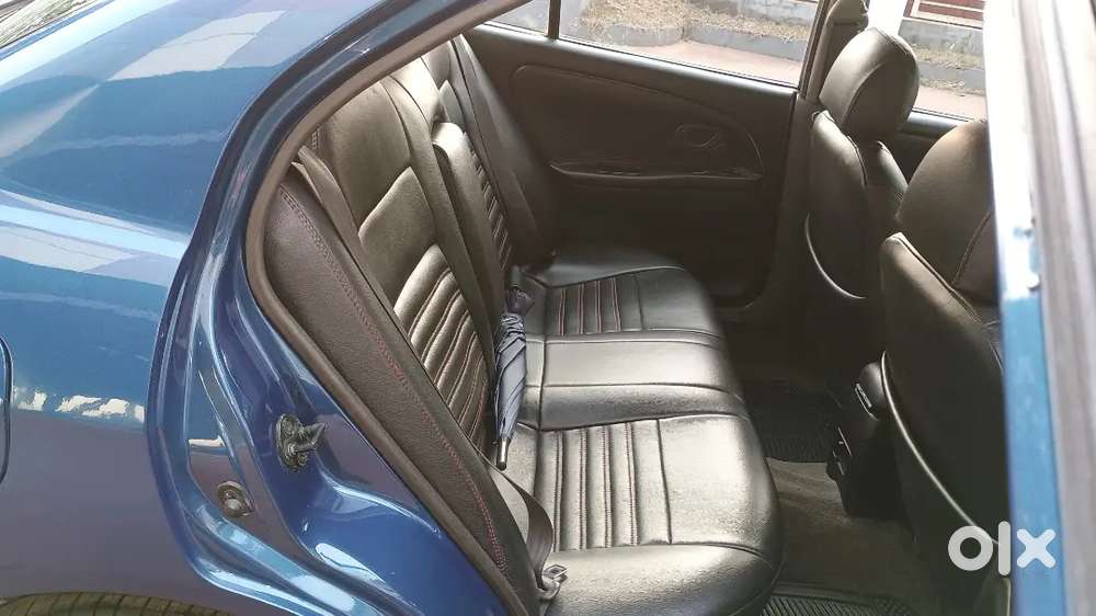 Mitsubishi Lancer 2000