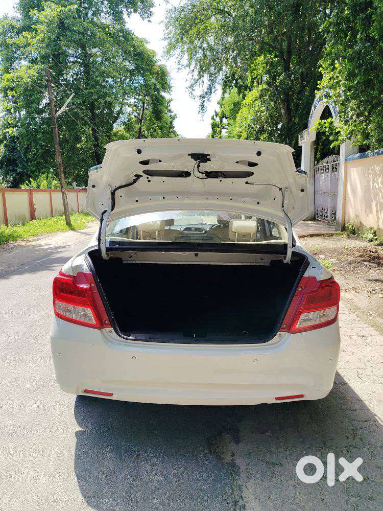 Maruti Suzuki Dzire 1.2 Vxi, 2025, Petrol