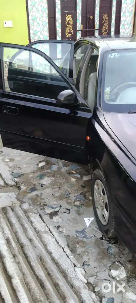 Hyundai Accent Hatchback 2006 Lpg 52000 Km Driven