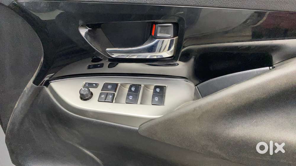 Toyota Innova Crysta [2020-ongoing] 2.7 Vx 7 Str, 2022, Petrol