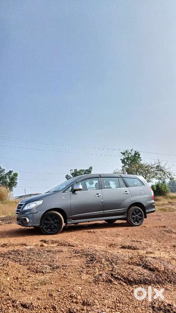 Toyota Innova 2.5 G, 2016 Diesel