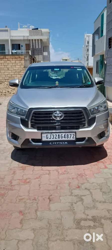 Toyota Innova Crysta 2017 Diesel 251000 Km Driven