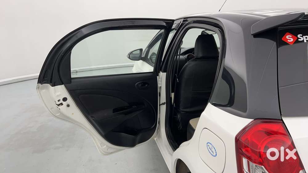 Toyota Etios Liva 1.4 Vxd Dual Tone, 2019, Diesel