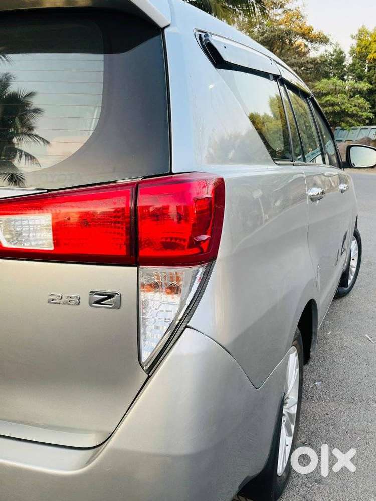 Toyota Innova Crysta 2.8z Automatic, 2018, Diesel