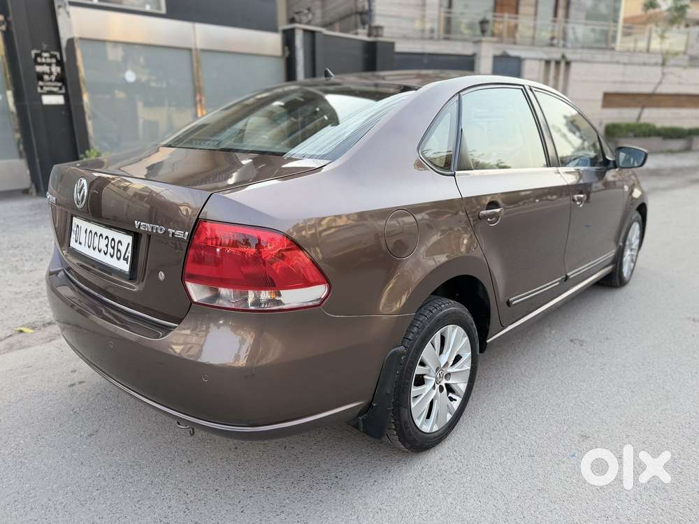 Volkswagen Vento 1.2l Tsi Highline Plus At Petrol, 2014, Petrol