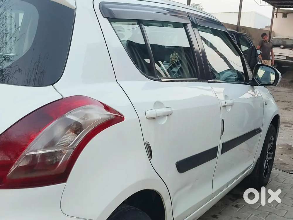 Swift Vdi (o) Abs
Model - 2016
Owner - 2nd
Insurance - 3rd Party 
Dema