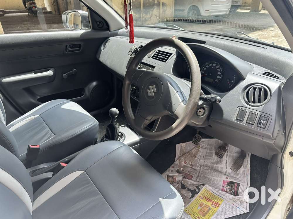 Maruti Suzuki Swift 1.3 Lxi, 2010, Petrol