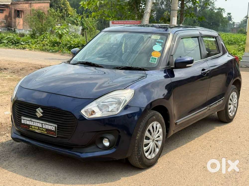 Maruti Suzuki Swift Vxi + Manual, 2018, Petrol