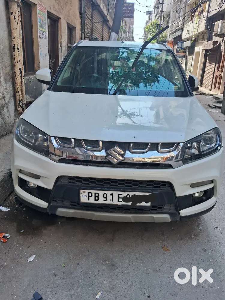 Maruti Brezza Car Well Maintained .price 725000/