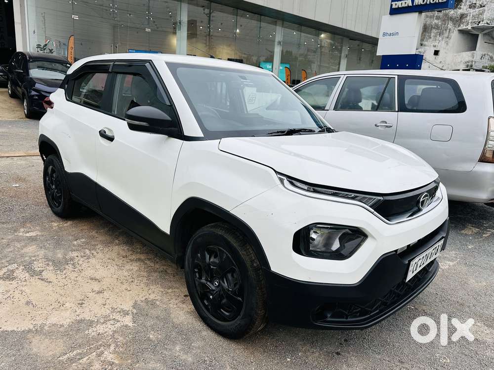 Tata Punch Pure, 2022, Petrol